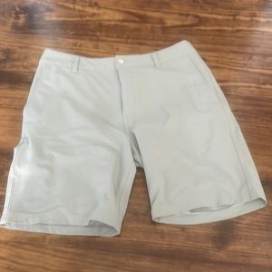 Stretchy Chino Shorts 7” inseam